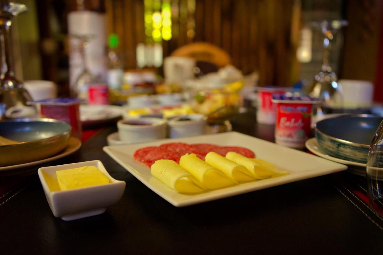 Casa Roble Anejo Bed & Breakfast 산타크루스 외부 사진
